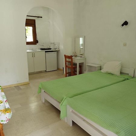 "Patra'S" Apartments Patra Poseidonion Buitenkant foto