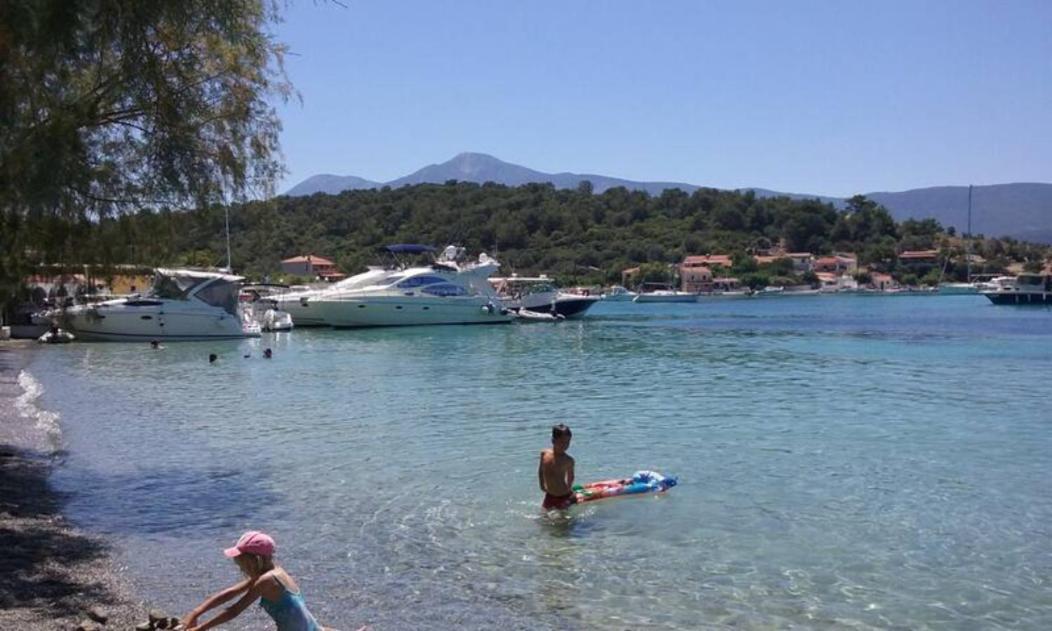 "Patra'S" Apartments Patra Poseidonion Buitenkant foto