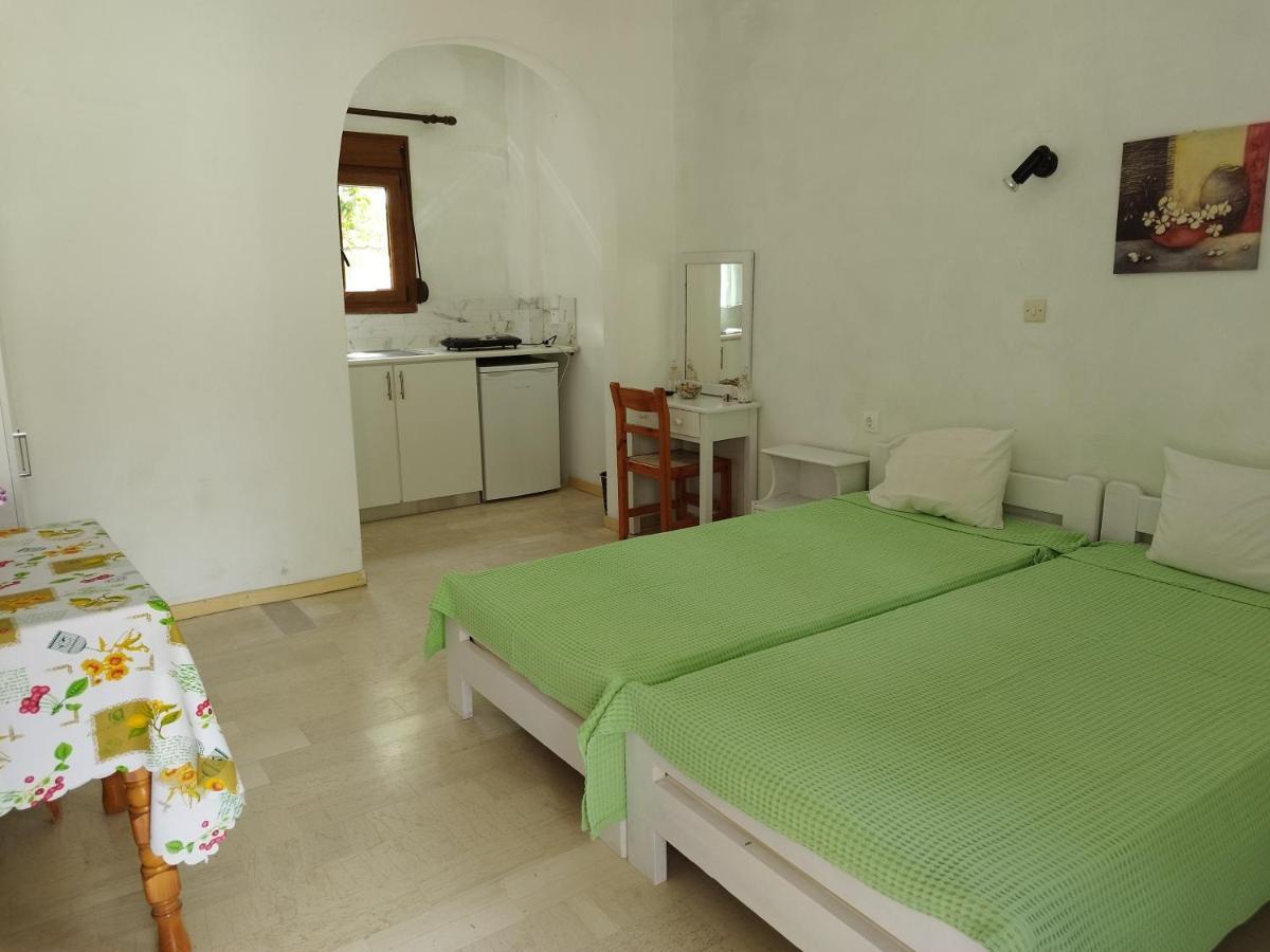 "Patra'S" Apartments Patra Poseidonion Buitenkant foto